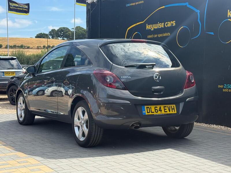Vauxhall Corsa view 3