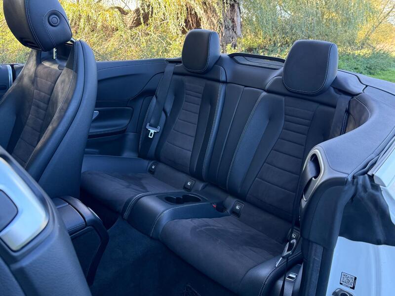 Mercedes-Benz E Class view 55