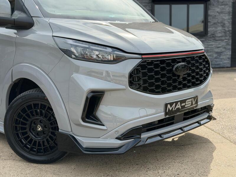 Ford Transit Custom view 4