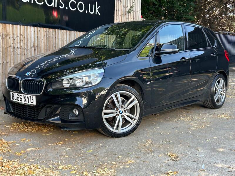 BMW 2 Series Active Tourer view 5