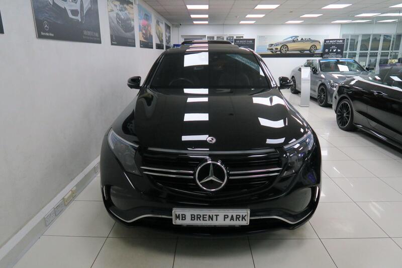Mercedes-Benz Mercedes-Benz EQC view 2