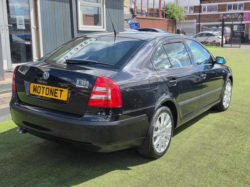 Skoda Octavia view 6