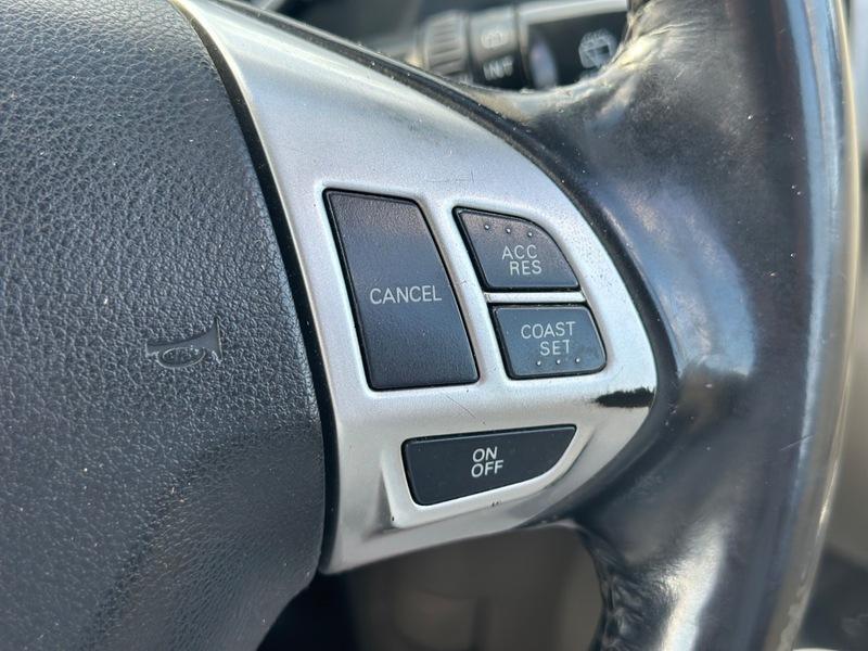 Citroen C-Crosser view 34