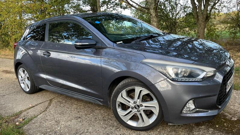 2016 Hyundai i20 — photo 12