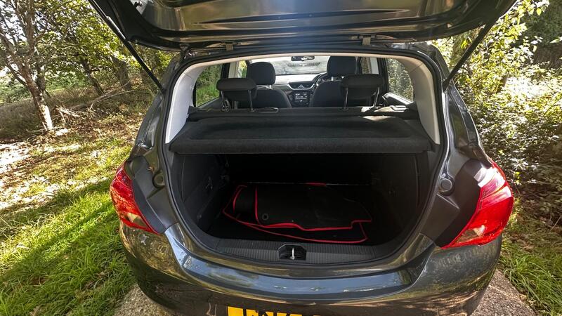 2017 Vauxhall Corsa — photo 5