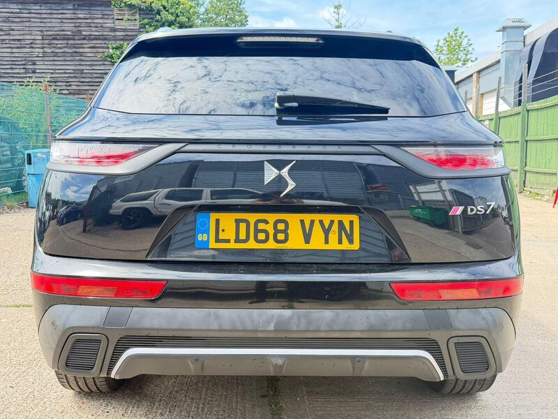 DS Automobiles DS 7 Crossback view 4