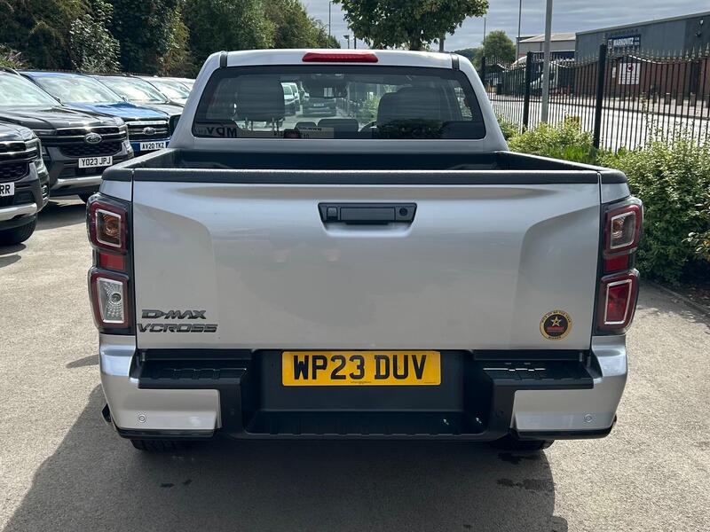 Isuzu D-Max view 6