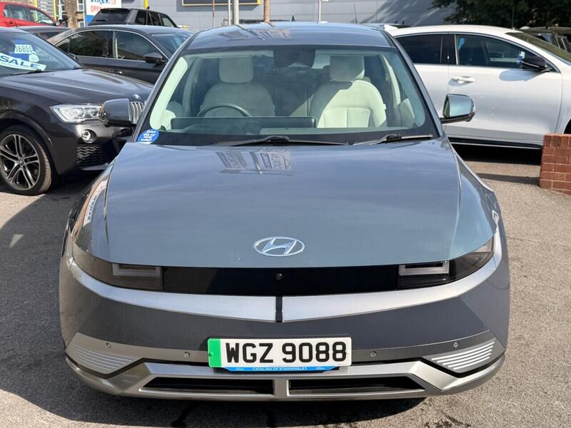 Hyundai Ioniq 5 view 2