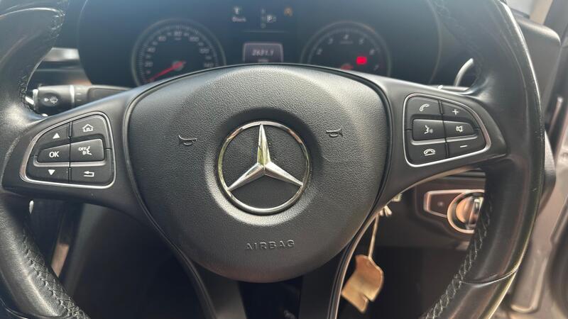 2015 Mercedes-Benz C Class — photo 14