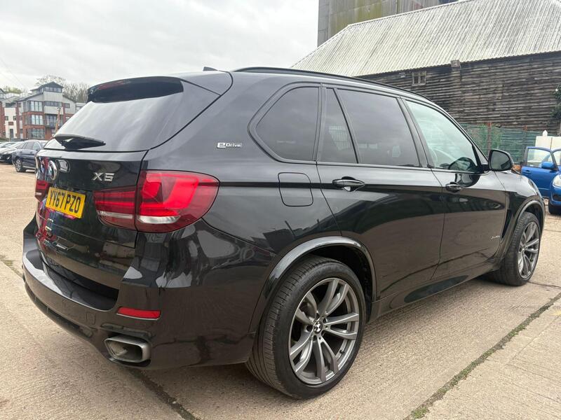 BMW X5 BMW X5 view 5