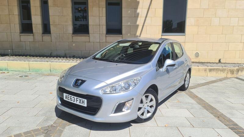 Peugeot 308 view 7