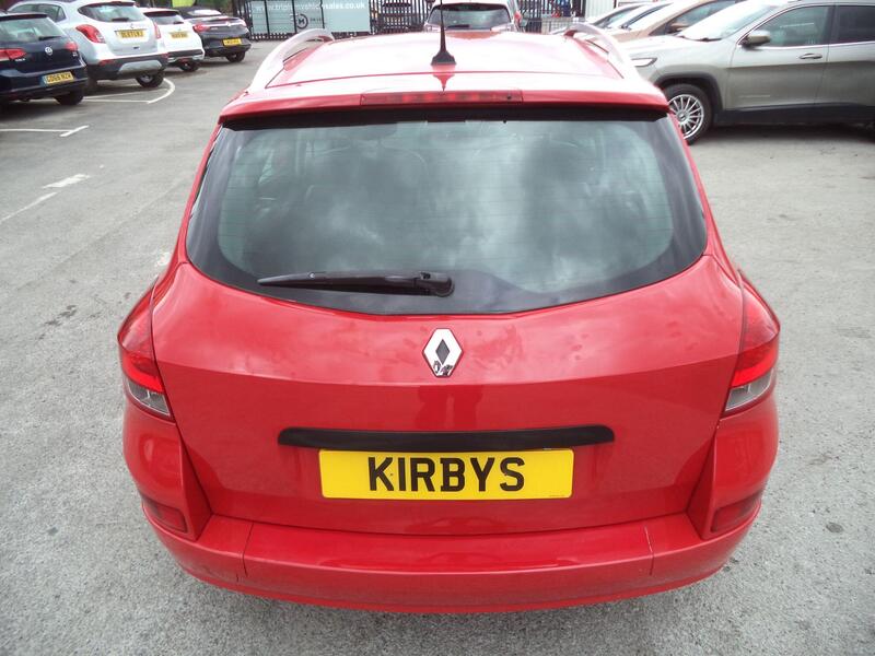 Renault Clio view 6