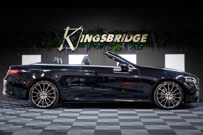 Mercedes-Benz E-Class view 5