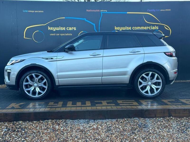 Land Rover Range Rover Evoque view 2