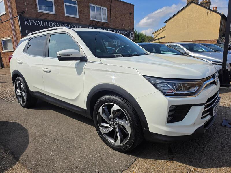 Ssangyong Korando view 2