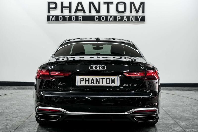 Audi A5 view 4