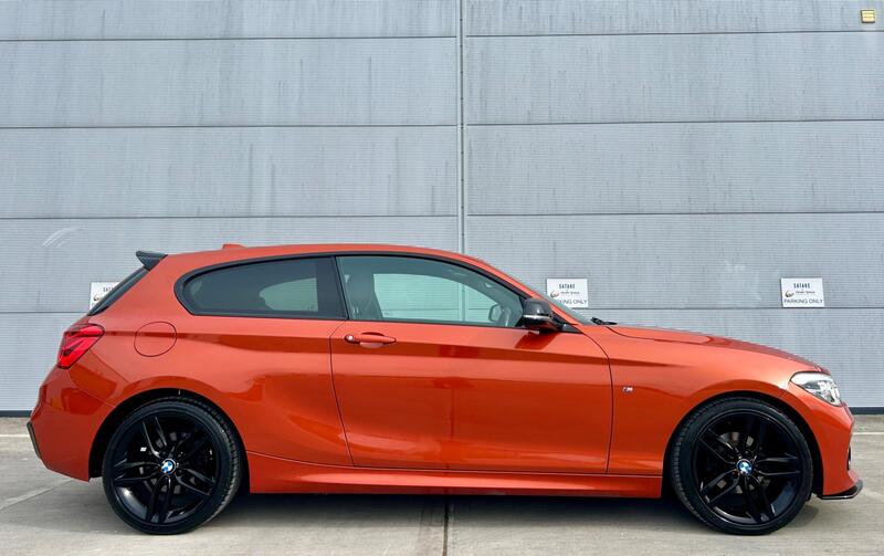 BMW 1 Series view 5