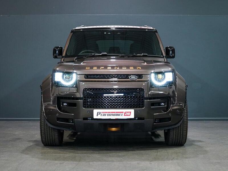 Land Rover Defender view 3