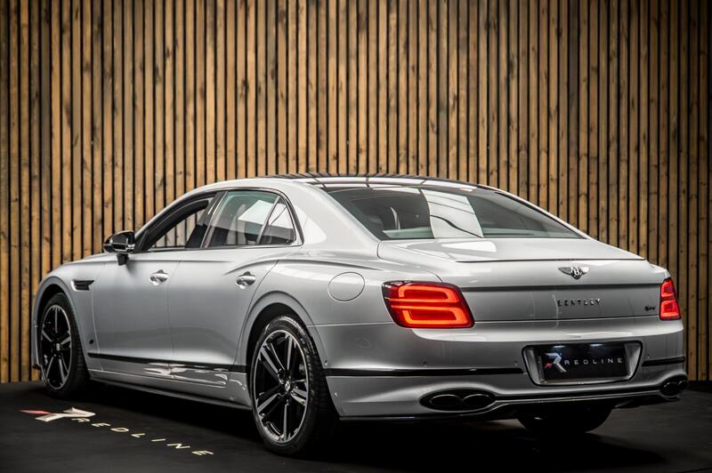 Bentley Flying Spur view 3