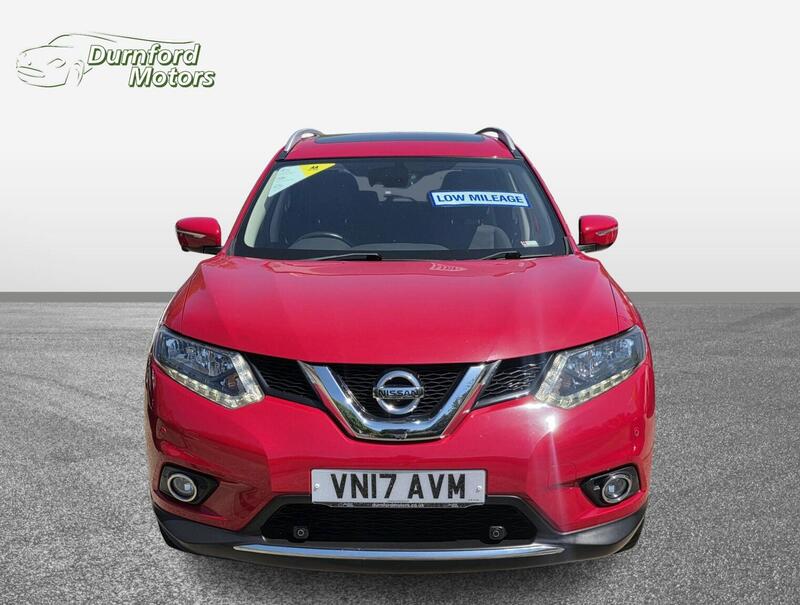Nissan X-Trail view 2
