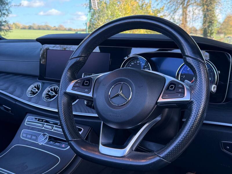 Mercedes-Benz E Class view 25