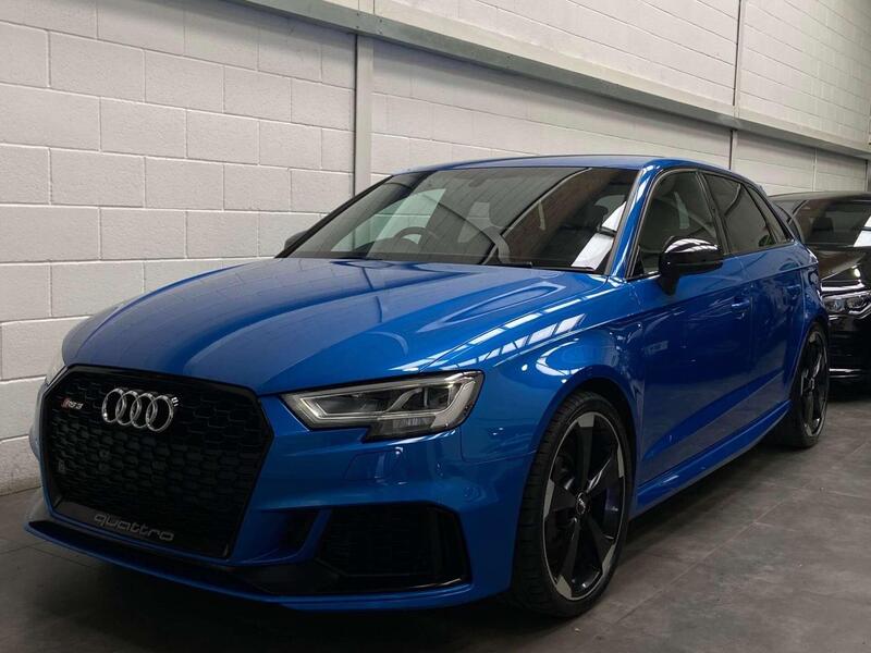 Audi Audi RS3 view 3