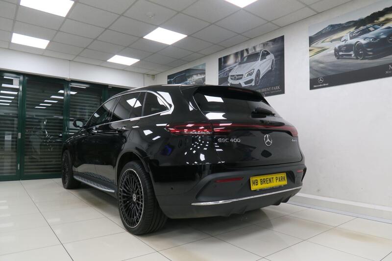 Mercedes-Benz Mercedes-Benz EQC view 4