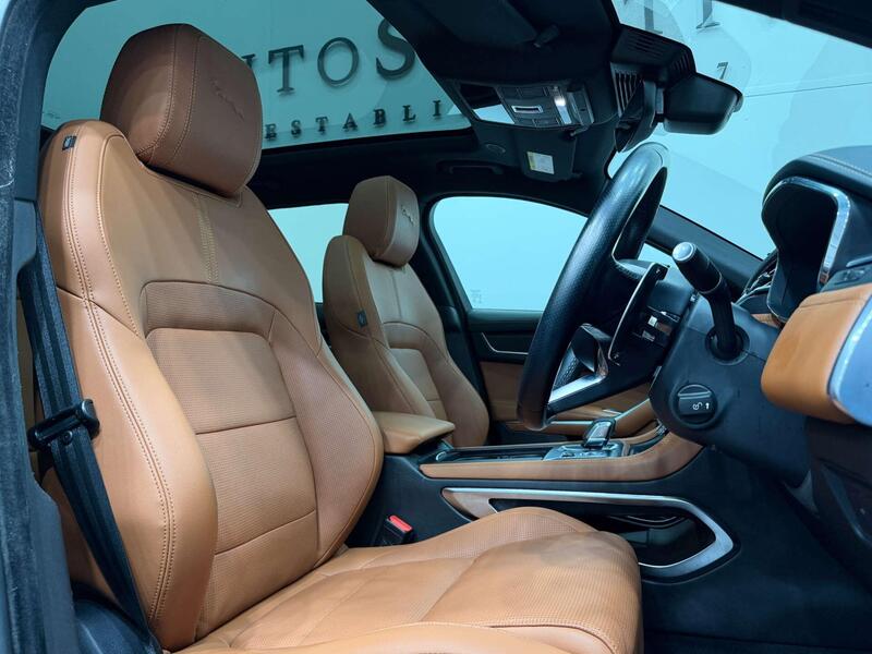 Jaguar F-Pace view 2
