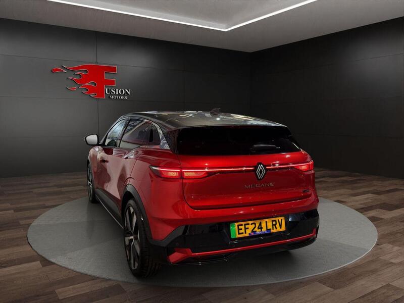 Renault Megane E-Tech view 6