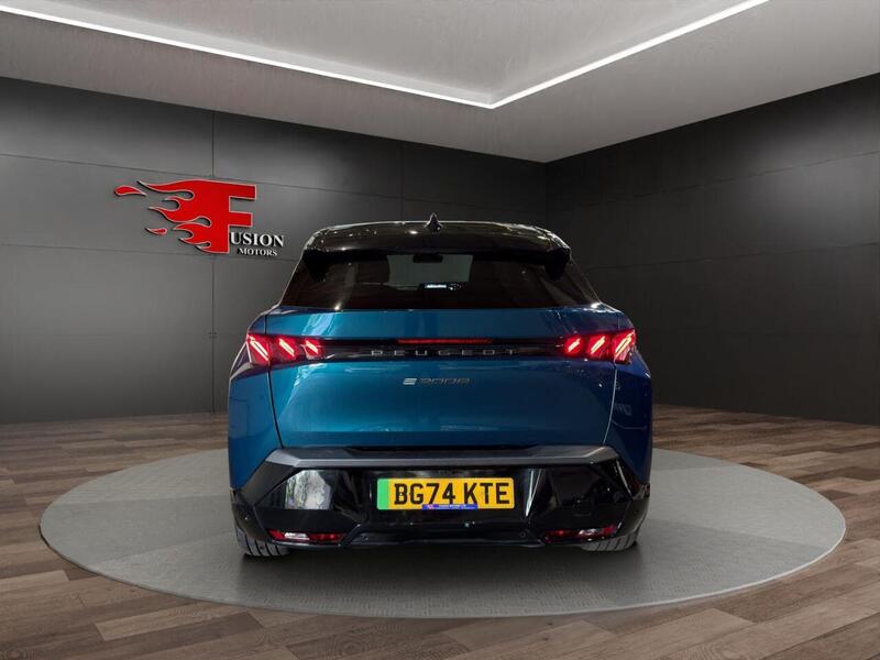 Peugeot 3008 view 5