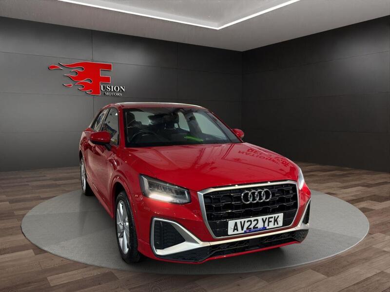 Audi Q2 view 3