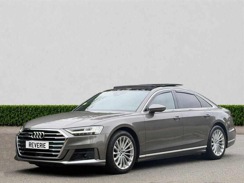 Audi A8 view 3
