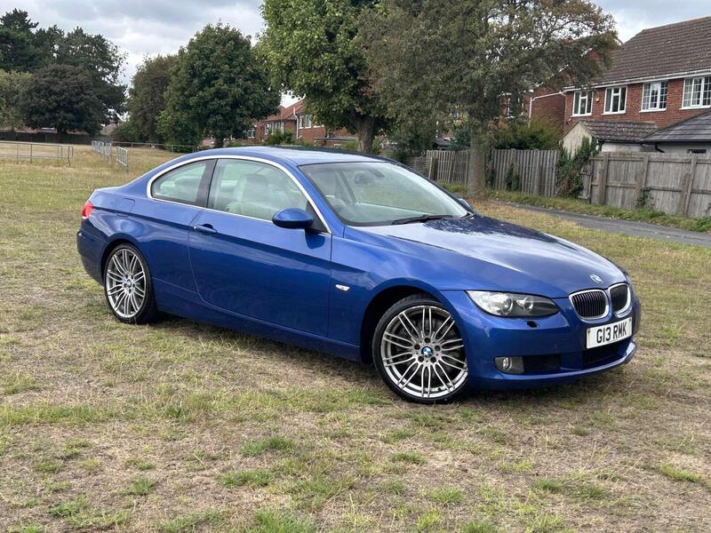 BMW 3 Series view 3