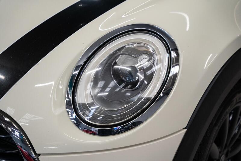 Mini Hatch view 7