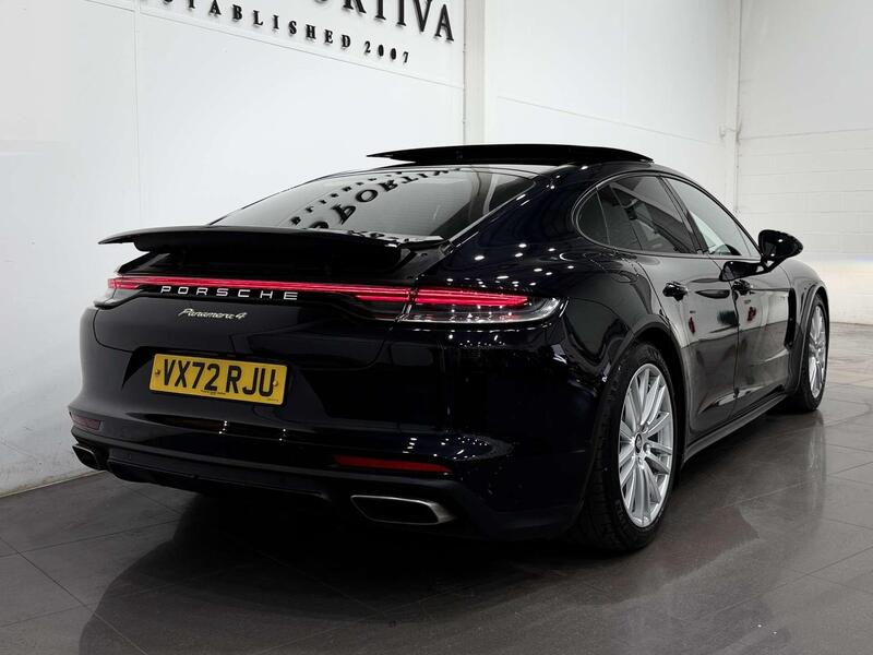 Porsche Panamera view 4