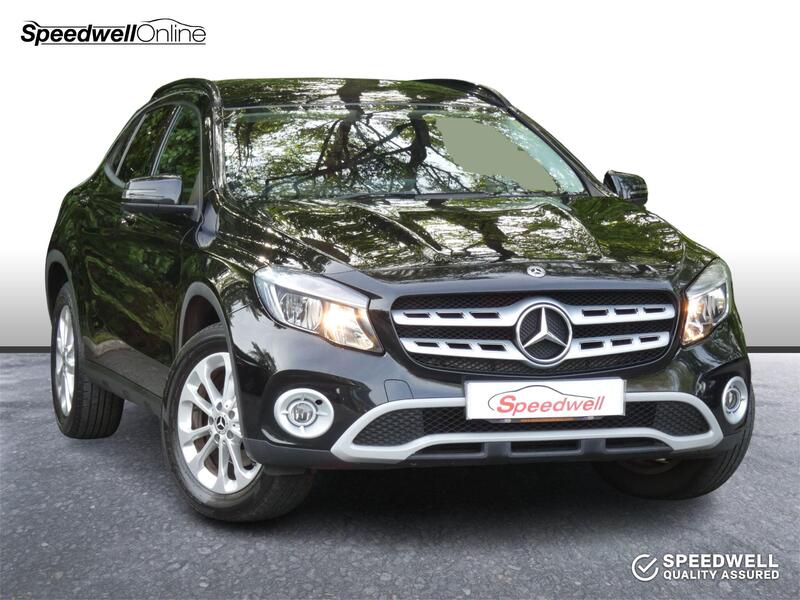 Mercedes-Benz Gla main image