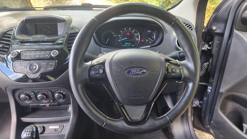 2016 Ford Ka+ — photo 21
