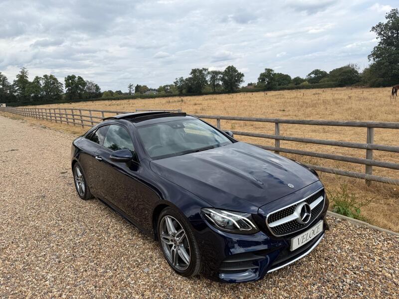 Mercedes-Benz E Class view 4