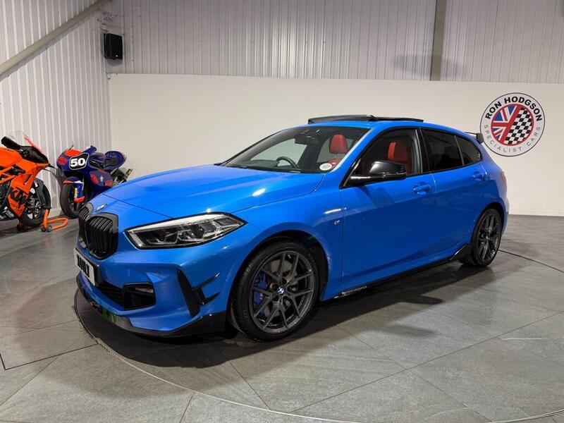 BMW 1 Series view 2