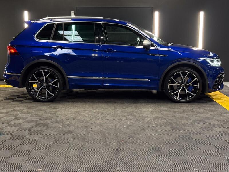 Volkswagen Tiguan view 6
