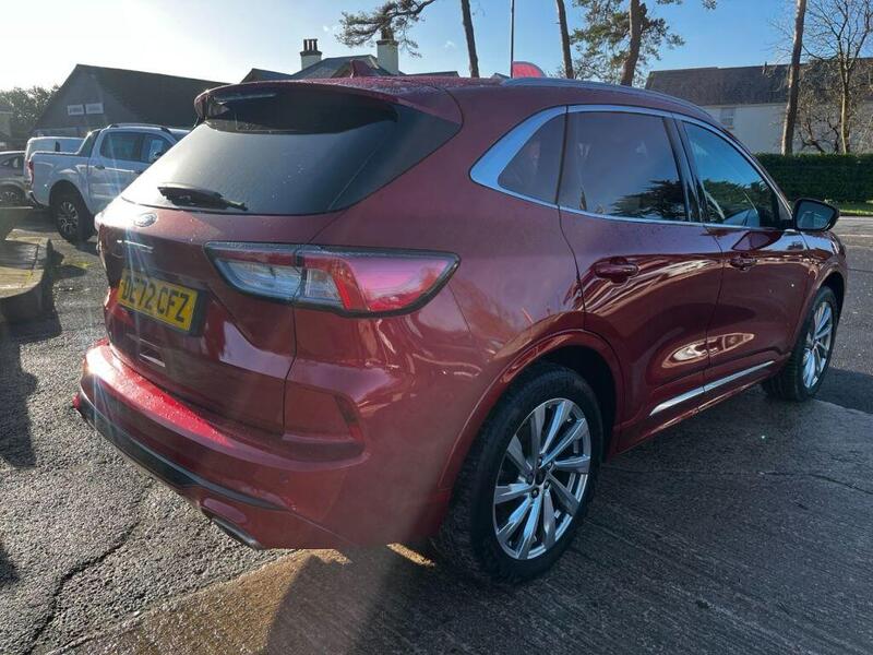 Ford Kuga view 3