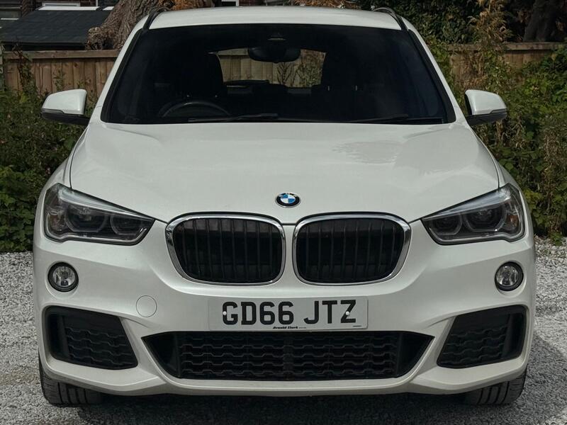 BMW X1 view 4