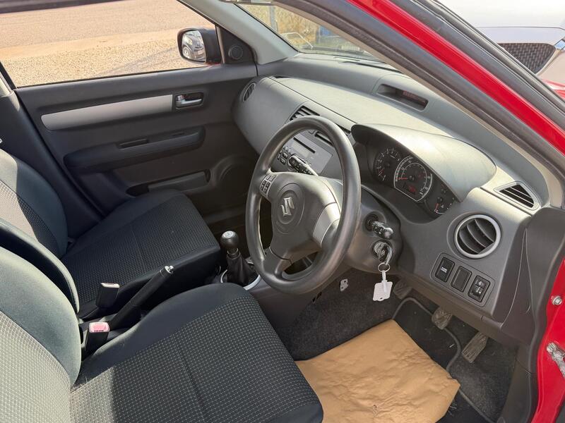 Suzuki Swift view 3