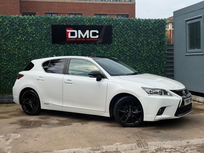 Lexus CT view 5