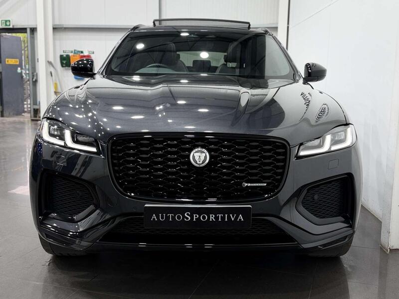 Jaguar F-Pace view 6