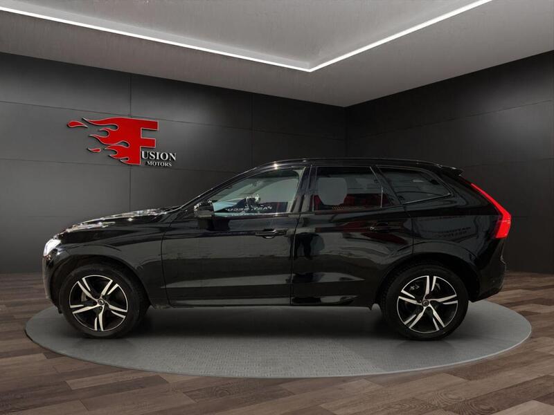 Volvo XC60 view 4