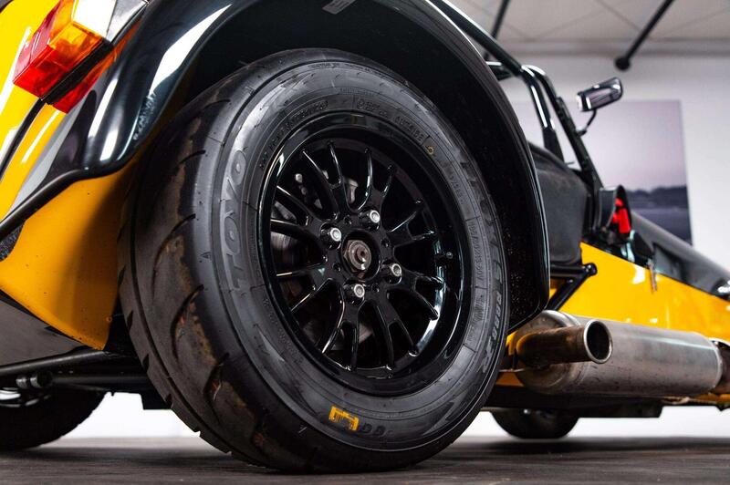 Caterham Seven view 5