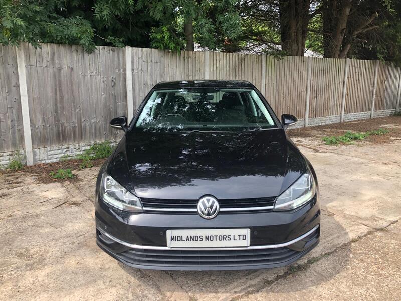 Volkswagen Golf view 5