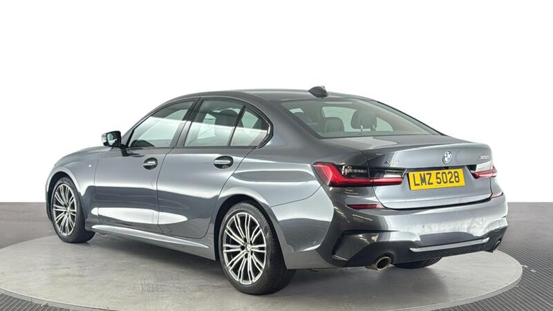 BMW 3 Series view 6