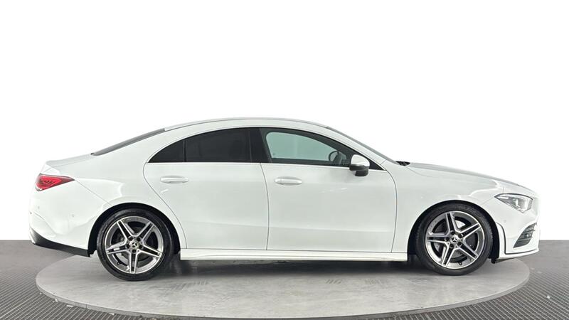 Mercedes-Benz Mercedes-Benz CLA view 3